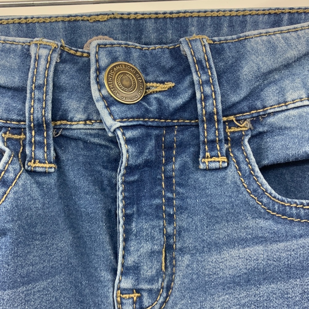 SOS Jeans - Picture 3 of 7